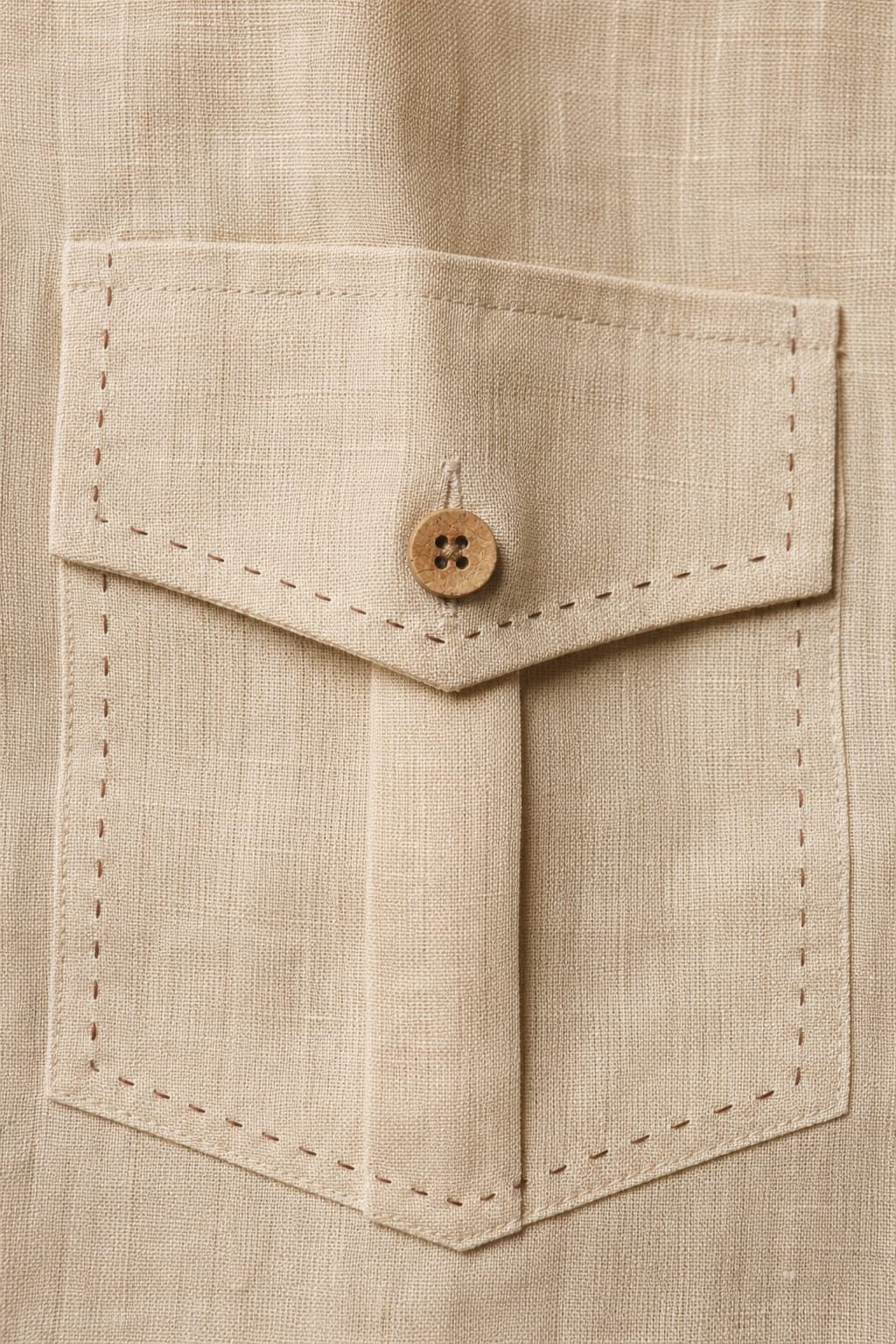 Tailored Waistband Detail